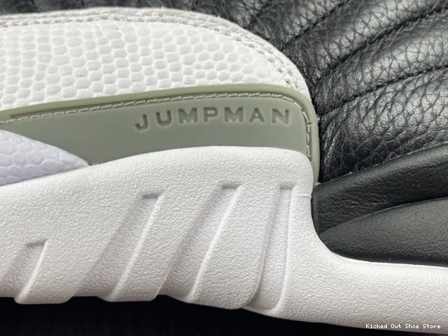 Kicked Out Shoe Store 130690-001 (2012) Retro Playoffs Air Jordan 12 0801